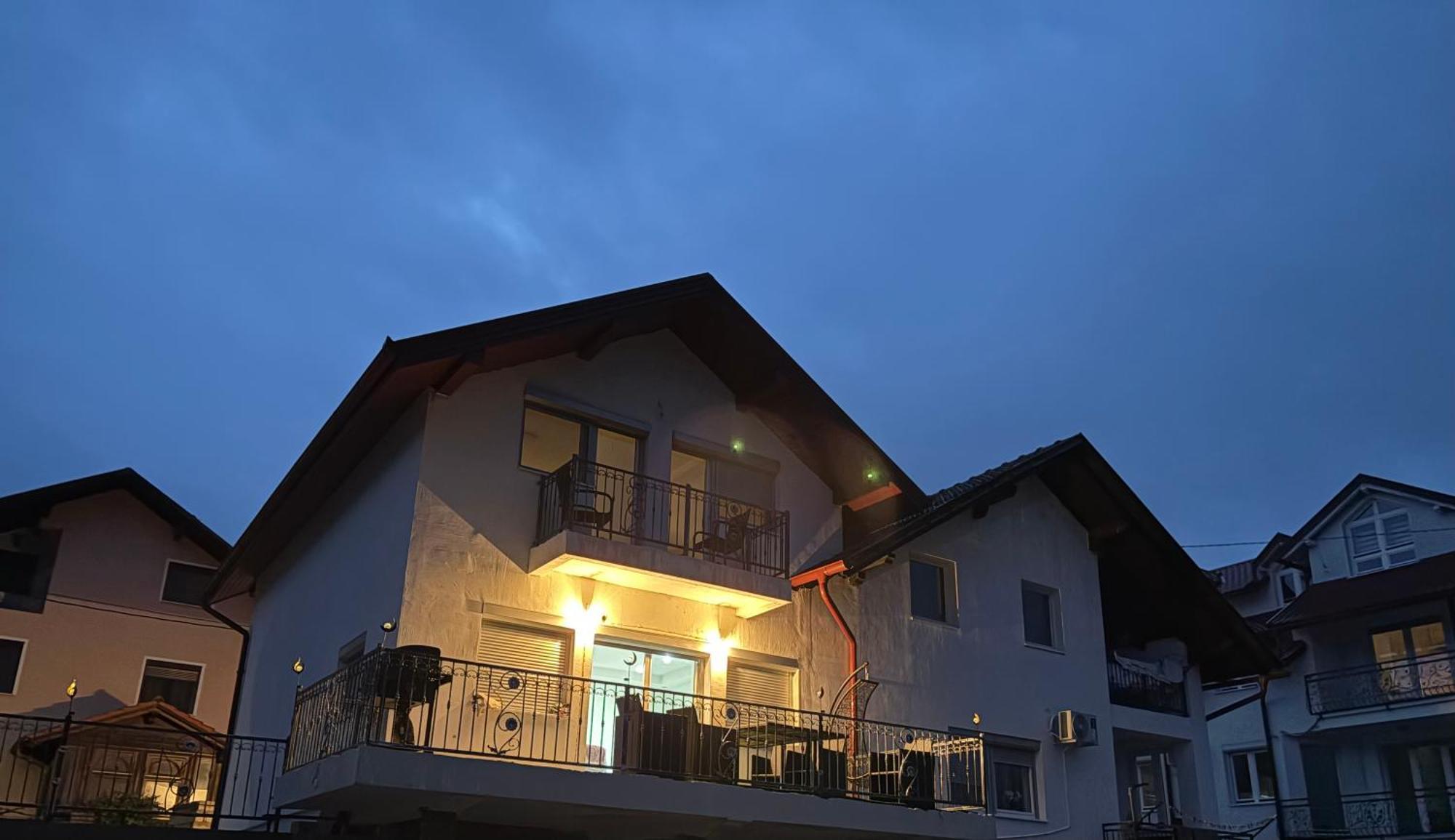 E&m Villa *